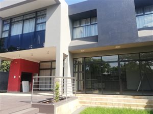 4 Bed Cluster in Waterkloof