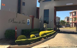 2 Bedroom Apartment in Honeydew