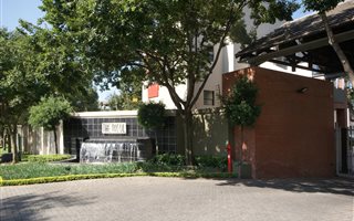 Loft in Bryanston