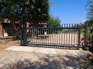 1.2 ha Farm in Musina