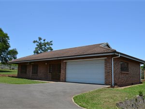 3 Bed Townhouse in Hayfields