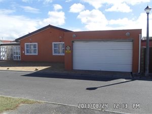 3 Bed House in Mitchells Plain