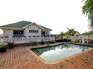 4 Bed House in Somerset Park