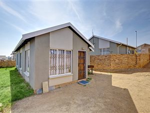3 Bedroom House in Cosmo City