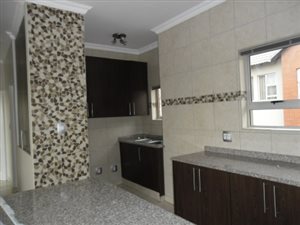 2 Bed Apartment in Kosmosdal