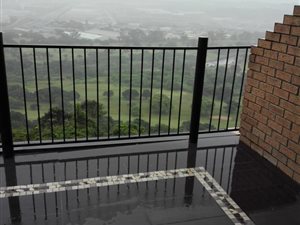 4 Bed Duplex in Athlone Park