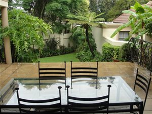 2 Bedroom Townhouse in Bryanston