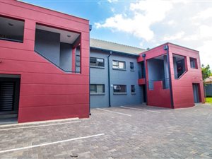 2 Bed Apartment in Menlo Park