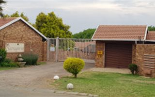 2 Bedroom Townhouse in Farrarmere