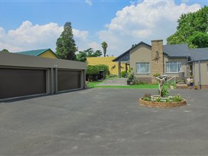 4 Bed House in Edenglen