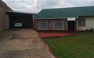 3 Bedroom House in Klarinet