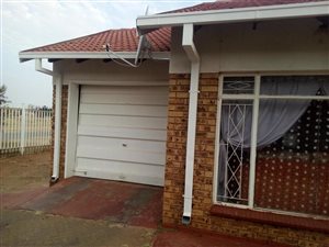 3 Bed House in Randlespark