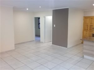 2 Bed Garden Cottage in Robertsham