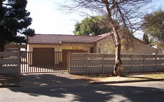 3 Bedroom House in Impala Park