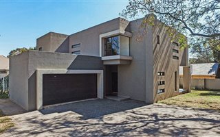 3 Bedroom House in President Ridge