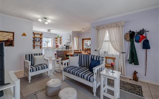 2 Bedroom House in Harfield Village