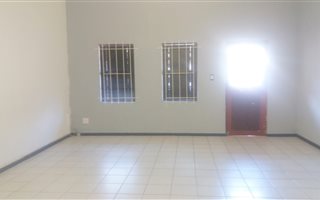 24 m² Office Space in Vredenburg