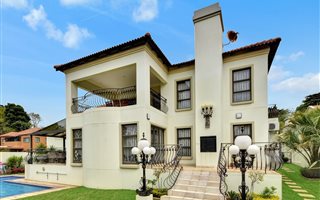4 Bedroom Cluster in Atholl