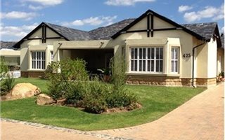3 Bedroom Cluster in Waterfall Estate