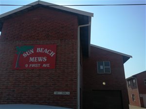 4 Bed Apartment in Isipingo Beach