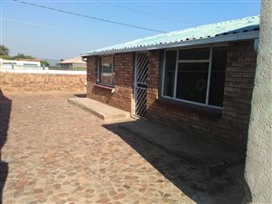 4 Bedroom House in Mabopane