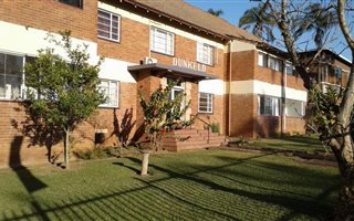 2 Bedroom Flat in Pelham