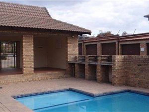 2 Bed Apartment in Midridge Park