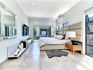 4 Bed House in Edenburg
