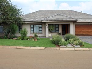 3 Bed House in Seasons Lifestyle Estate