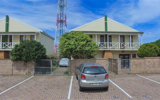 2 Bedroom Duplex in Springfield