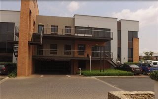 477 m² Office Space in Vorna Valley