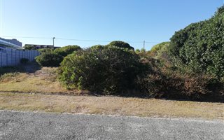 550 m² Land available in Kleinbaai