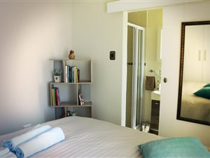 1 Bed Apartment in Strand Central