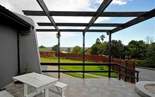 3 Bedroom House in Upper Old Place