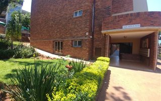 2.5 Bedroom Apartment in Waverley