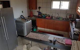 2 Bedroom Flat in Veld En Vlei