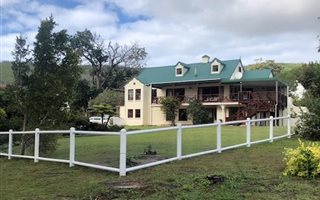 5 Bedroom House in Belvidere