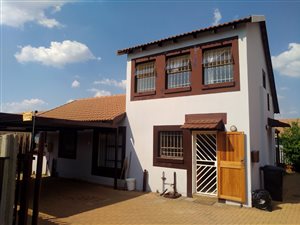 3 Bed Duplex in Noordwyk