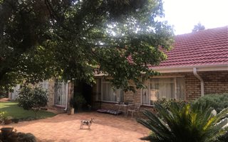 4 Bedroom House in Wilkoppies