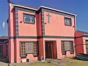 4 Bed House in Vista Park