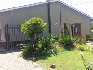 3 Bed House in Valhalla
