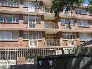 3 Bed Apartment in Sinoville
