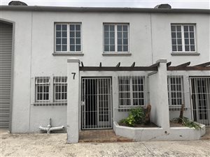 194 m² Industrial space in Airport Industria
