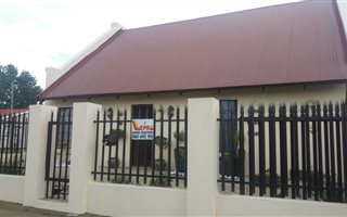 3 Bedroom House in Krugersdorp West