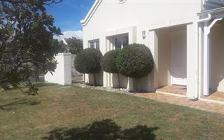 3 Bedroom House in Milnerton Ridge