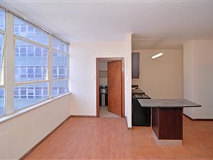 Studio Apartment in Johannesburg Central