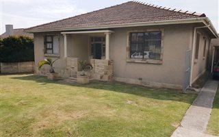 4 Bedroom House in Glenhurd