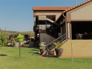 5 Bed House in Strydfontein and surrounds