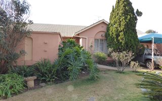 3 Bedroom House in Impala Park