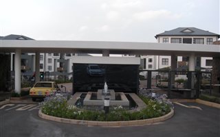 1 Bedroom Townhouse in Onderstepoort